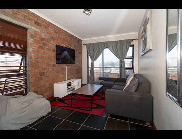 2 BEDROOM APARTMENT FOR SALE IN FLAMINGO VLEI